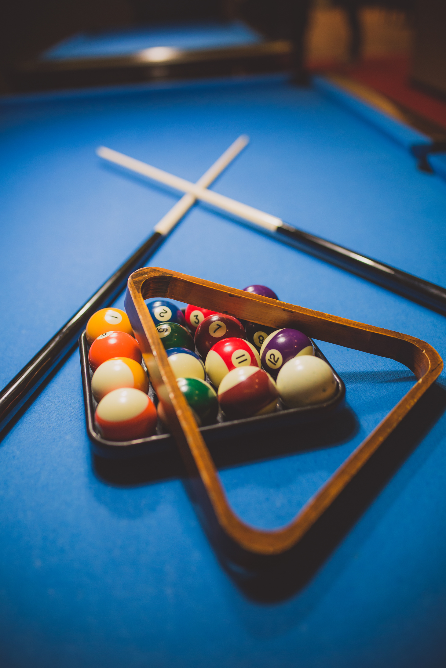 Billiard balls with billiard cue